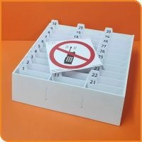 Коробка настольная с отделами для сотовых телефонов или смартфонов пластиковая арт. ТЯ-30