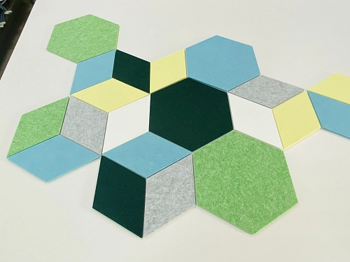 Комплект резных стендов из ЭКО-войлока "Соты", арт. ШК-4633